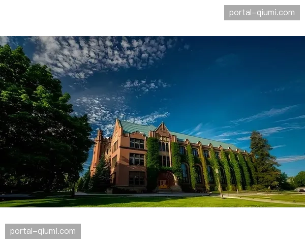 威斯康星大学垒球队2月8日5-8不敌俄亥俄州立大学，关键局失分憾负